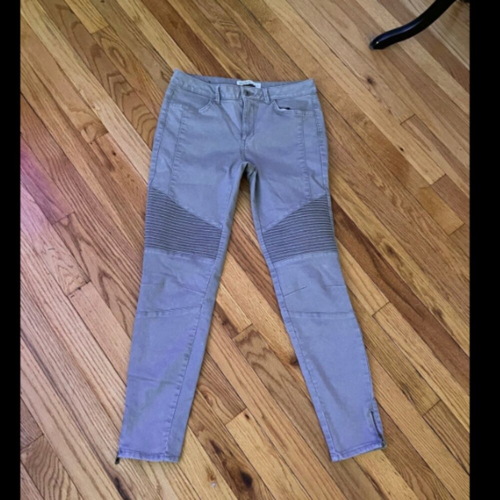 Skinny Jean zip pant